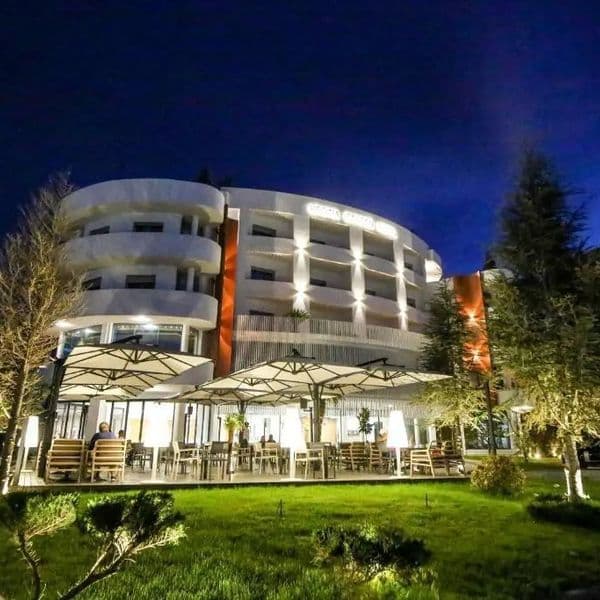 Regina Garden (Vlorë)