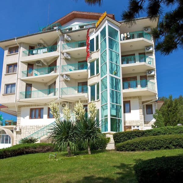 Zora (Sunny Beach)