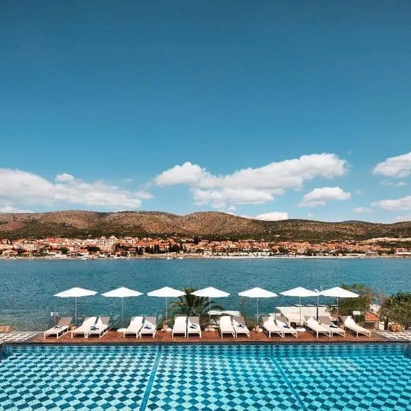 Brown Beach House (Trogir)