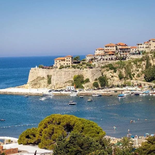 The New Mediteran