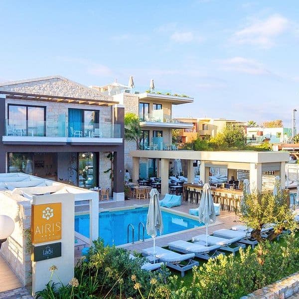 Airis Boutique & Suites