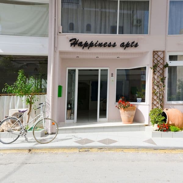 Happiness Apartments