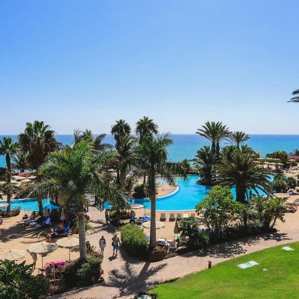 R2 Pajara Beach