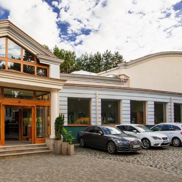 Magellan SPA & Business