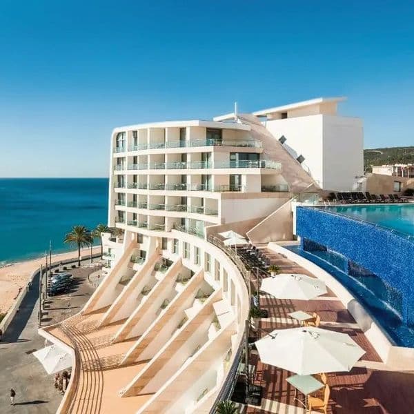 Sesimbra Oceanfront