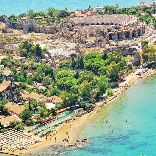 Leda Beach