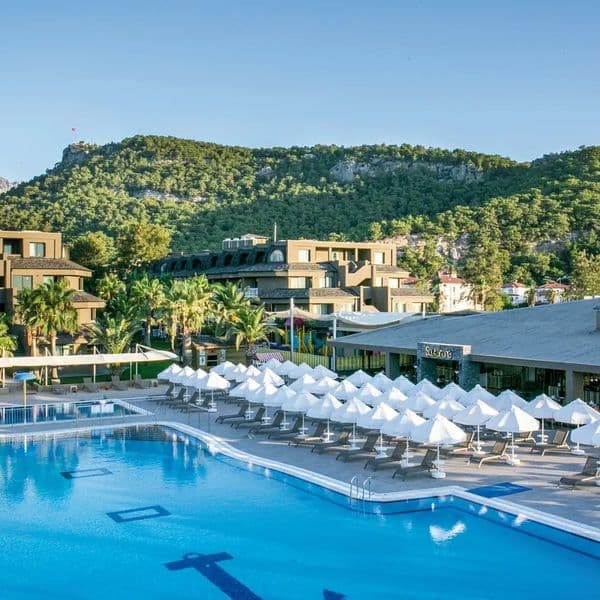 Sailors Beach Club