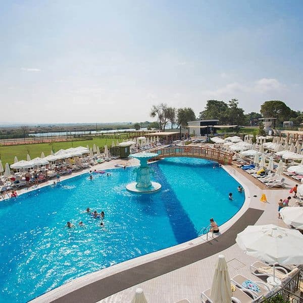 Water Side Resort & Spa