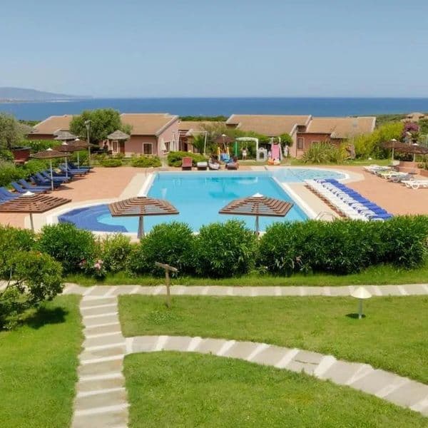 Cala Rosa Club