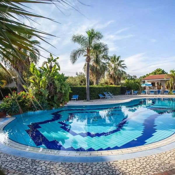 Tonicello Resort
