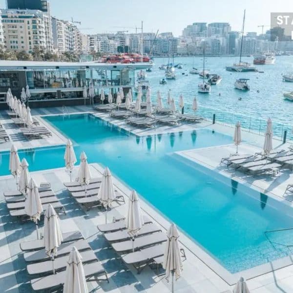 ST Azur