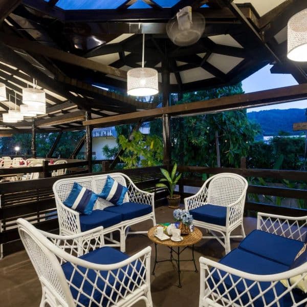 Patong Lodge (Phuket)
