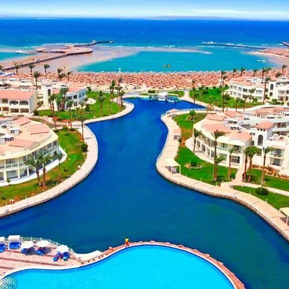 Pickalbatros Dana Beach Resort