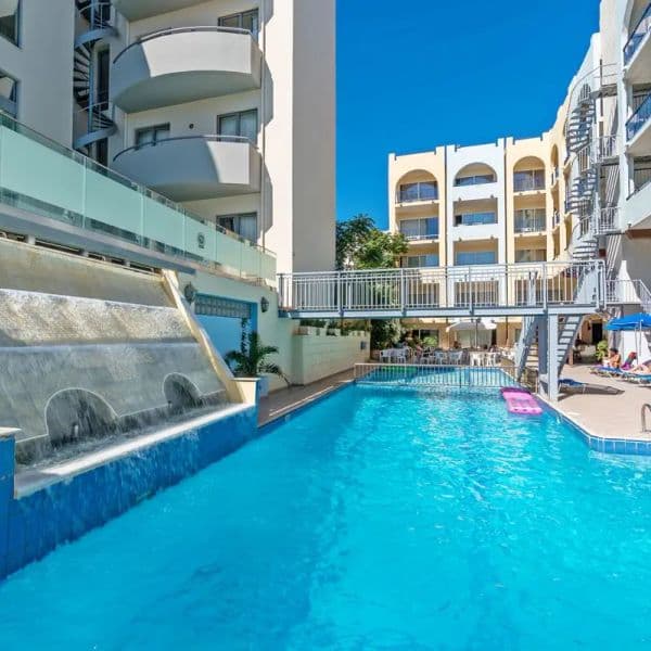 Lefkoniko Beach - Icarus Suites