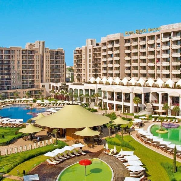 Barcelo Royal Beach
