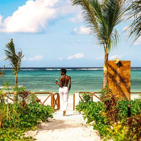 Clove Island Essence & Spa