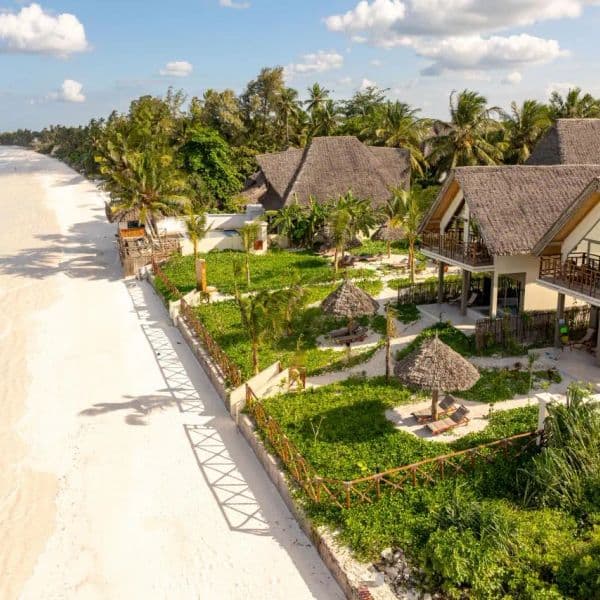 Clove Island Essence & Spa