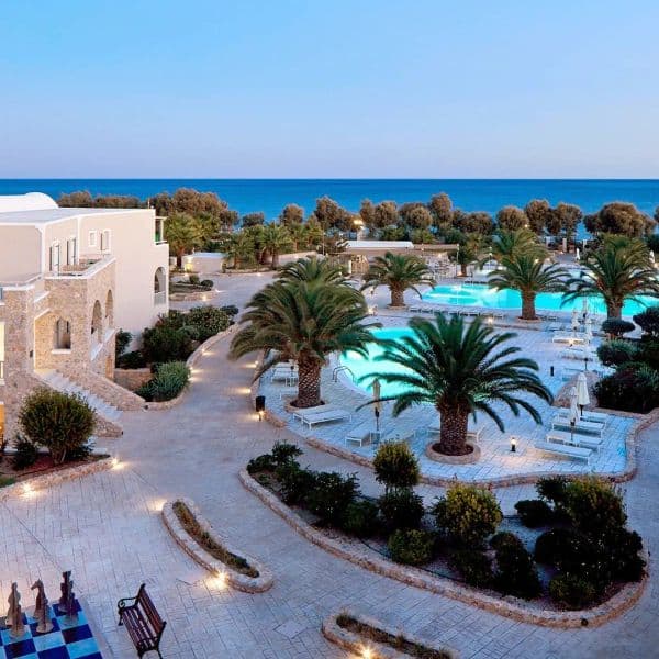 Santo Miramare Resort