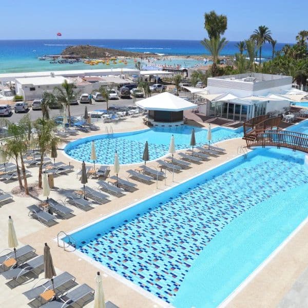 Vassos Nissi Plage