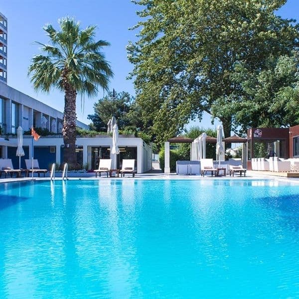 Makedonia Palace