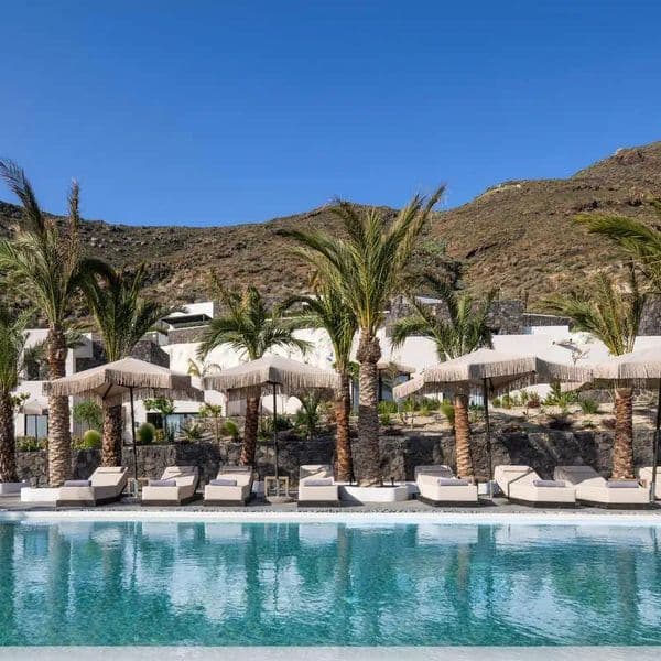Palm Island Suites