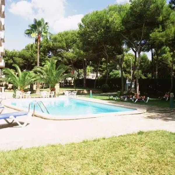 Cabot Tres Torres Apartments