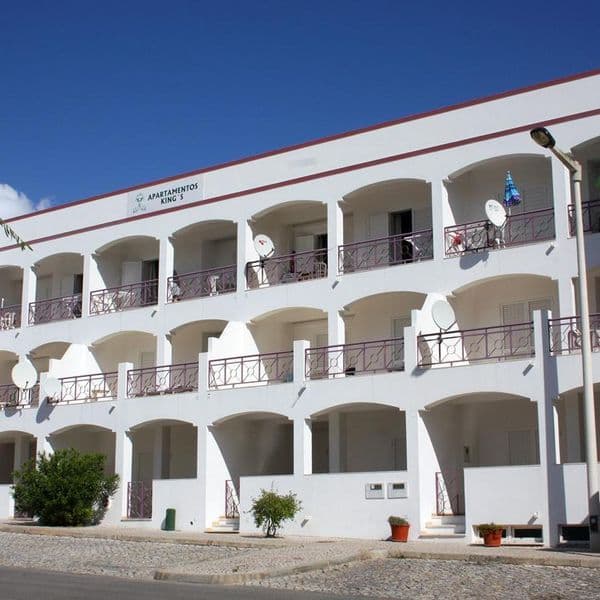 Kings Apartments