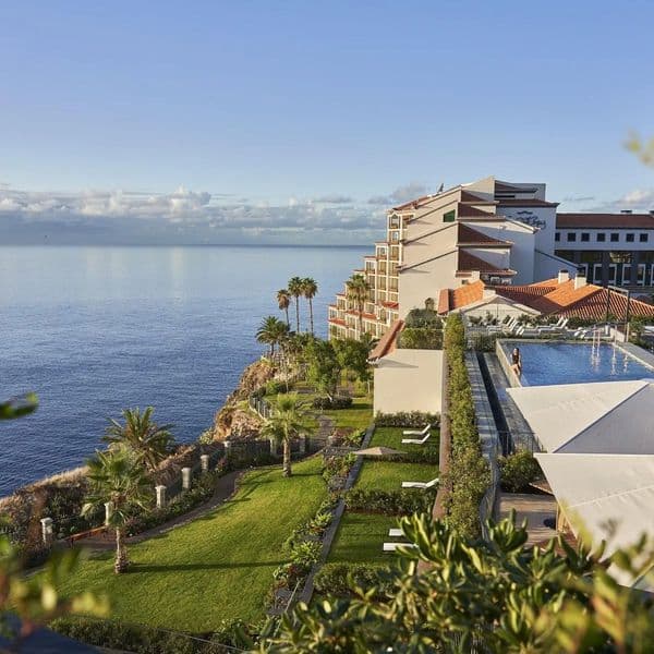 Les Suites at The Cliff Bay