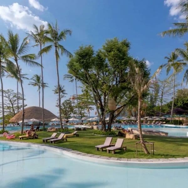 Eden Beach Resort & Spa