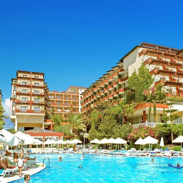 Holiday Park Resort (Okurcalar)
