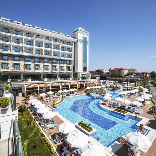Luna Blanca Resort & Spa