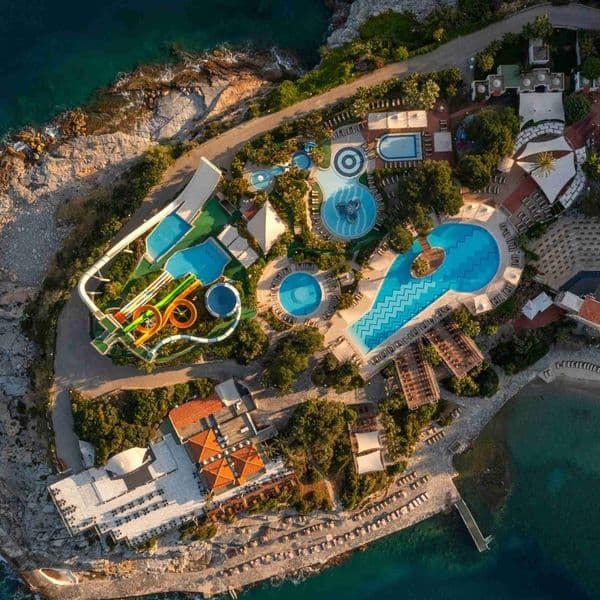Pine Bay Holiday Resort
