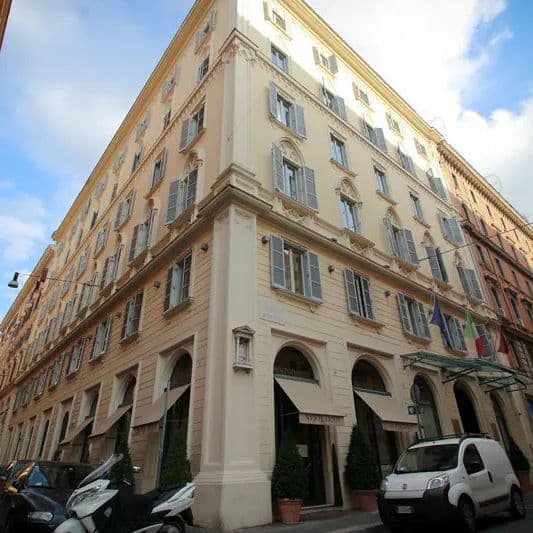 UNA Empire Roma