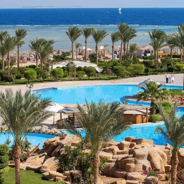 Amwaj Oyoun Resort & Casino — opinie